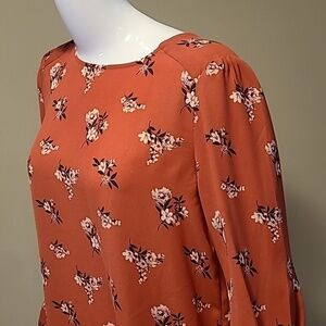 🌈 LOFT Floral Print Long Sleeved Chiffon Blouse Size XS